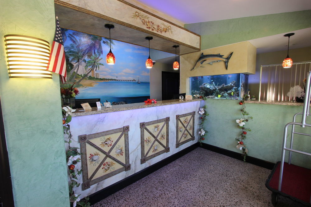 Oceans Beach Resort & Suites ปอมปาโนบีช ภายนอก รูปภาพ